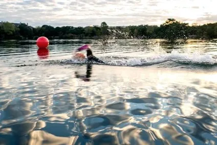 Winter swimming зимове плавання, загартовування, спорт або екстремальна розвага взимку (плавання) Winter swimming зимове плавання, загартовування, спорт або екстремальна розвага взимку