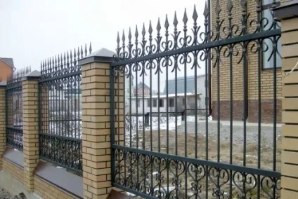 Забір на дачі види і популярні матеріали, будівельний портал (матеріали) Забір на дачі види і популярні матеріали, будівельний портал
