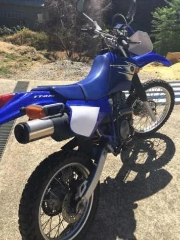 Yamaha ttr 250, спортивний мотоцикл класу ендуро японського виробництва (мотоцикл) Yamaha ttr 250, спортивний мотоцикл класу ендуро японського виробництва