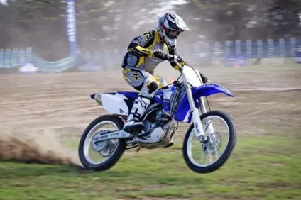 Yamaha ttr 250, спортивний мотоцикл класу ендуро японського виробництва (мотоцикл) Yamaha ttr 250, спортивний мотоцикл класу ендуро японського виробництва
