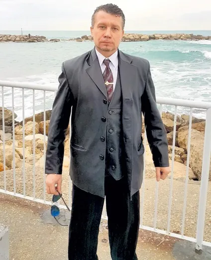 За що справжній батько юлі Липницький попросив у дочки вибачення () За що справжній батько юлі Липницький попросив у дочки вибачення
