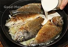 Смажені карасі в сметані - рецепт з покроковими фото (смажені карасі) Смажені карасі в сметані - рецепт з покроковими фото