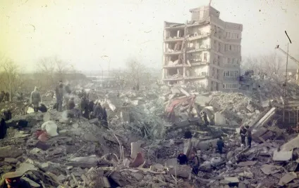Землетрусу 1988 трагедія, яка об'єднала світ - balalaika24, новини по-російськи (сусіди) Землетрусу 1988 трагедія, яка об'єднала світ - balalaika24, новини по-російськи