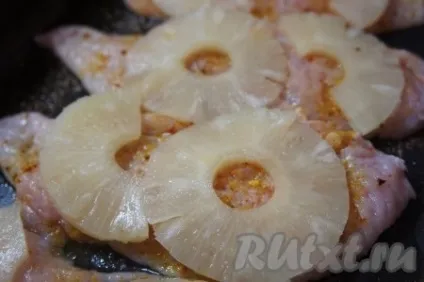 Запечена куряча грудка з ананасами - рецепт з фото (ананасами) Запечена куряча грудка з ананасами - рецепт з фото