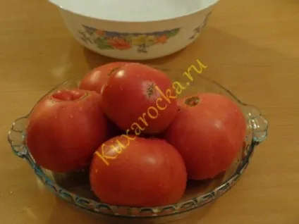 Смажений перець цілком з соусом з помідор (святкове пісне блюдо) Смажений перець цілком з соусом з помідор