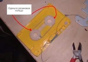Адаптер касетний для автомагнітоли розглянемо докладно
