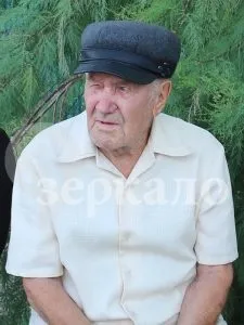 Було нічиє, стало ваше, щотижнева газета - дзеркало (було) Було нічиє, стало ваше, щотижнева газета - дзеркало