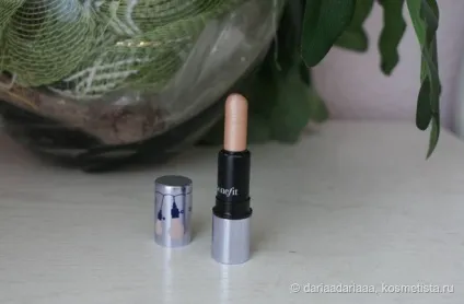 Benefit cosmetics first class flirts travel set відгуки