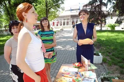Бібліотеки жили, бібліотеки живуть, бібліотеки будуть жити! (Жити) Бібліотеки жили, бібліотеки живуть, бібліотеки будуть жити!