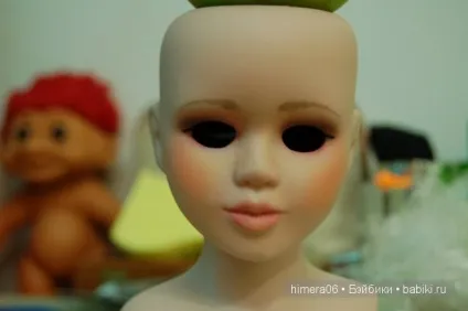 Бідна-багата дівчинка