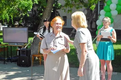 Бібліотеки жили, бібліотеки живуть, бібліотеки будуть жити! (Жити) Бібліотеки жили, бібліотеки живуть, бібліотеки будуть жити!