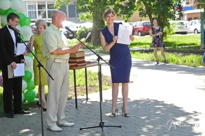 Бібліотеки жили, бібліотеки живуть, бібліотеки будуть жити! (День бібліотек) Бібліотеки жили, бібліотеки живуть, бібліотеки будуть жити!