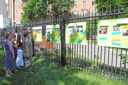Бібліотеки жили, бібліотеки живуть, бібліотеки будуть жити! (Будуть) Бібліотеки жили, бібліотеки живуть, бібліотеки будуть жити!