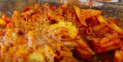 Запіканка з макаронів з сиром і смачним соусом для макаронів (макаронів) Запіканка з макаронів з сиром і смачним соусом для макаронів