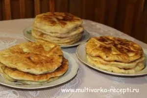 Булочки з листкового тіста з шоколадом
