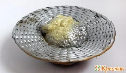 Букет з чаю та цукерок своїми руками в плетених кошику-капелюшку (руками) Букет з чаю та цукерок своїми руками в плетених кошику-капелюшку