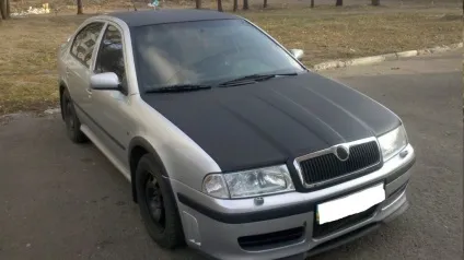 Що під капотом і як встановити карбоновий капот капот (карбоновий) Що під капотом і як встановити карбоновий капот капот