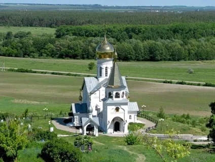 Чернянский район - край реліктових сосен і липових алей (чернянка) Чернянский район - край реліктових сосен і липових алей