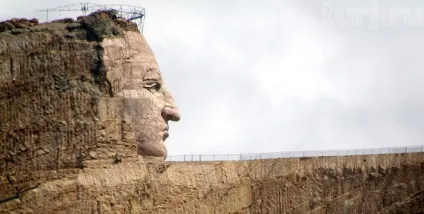 Crazy horse memorial, історія сша