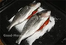 Дорадо запечена в духовці - рецепт з покроковими фото (великої кам'яної солі) Дорадо запечена в духовці - рецепт з покроковими фото