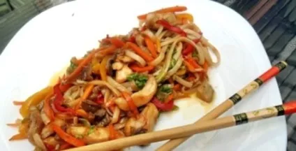 Домашня локшина з куркою - секрети смачної їжі (смачною) Домашня локшина з куркою - секрети смачної їжі