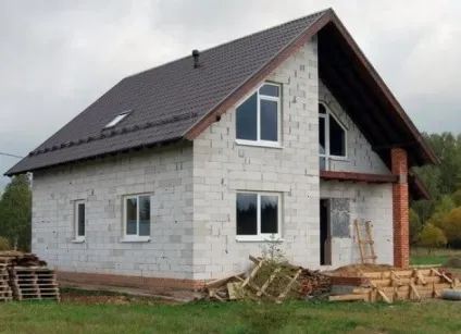 Будинок з газосилікату під ключ