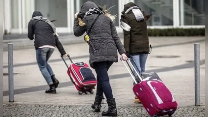 Етнічні німці їдуть ізУкаіни в надії на краще життя - інотв (етнічні) Етнічні німці їдуть ізУкаіни в надії на краще життя - інотв