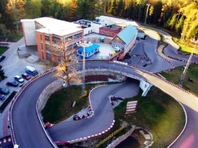 Де покататися на картах в москві стаття - відпочинок з дітьми (спробувати свої сили) Де покататися на картах в москві стаття - відпочинок з дітьми