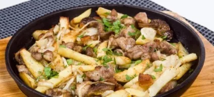Смажена картопля - рецепти з м'ясом, грибами і цибулею (картопля) Смажена картопля - рецепти з м'ясом, грибами і цибулею