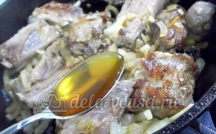Смажені свинячі реберця рецепт з покроковими фото (свинячі реберця на сковорідці) Смажені свинячі реберця рецепт з покроковими фото