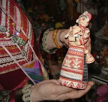Як робити народні ляльки-обереги своїми руками (народні ляльки обереги своїми руками) Як робити народні ляльки-обереги своїми руками