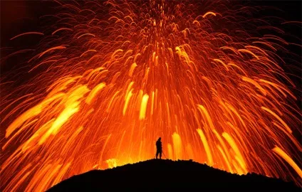Виверження лави, фото новини (фото) Виверження лави, фото новини