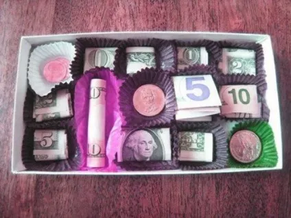 Як оригінально і незвично подарувати гроші на весілля