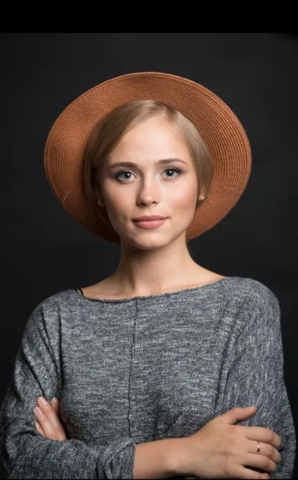 Зірка «сватів» Анна Кошмал ділиться своїми секретами краси (зірка) Зірка «сватів» Анна Кошмал ділиться своїми секретами краси