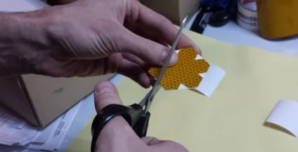 Як зробити світловідбивач своїми руками, Блікер (зробити) Як зробити світловідбивач своїми руками, Блікер