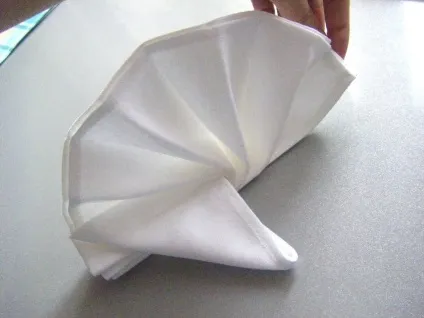 Як згорнути серветки на святковий стіл (як згорнути серветки на святковий стіл) Як згорнути серветки на святковий стіл