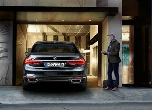 Ключ-гаджет, сидіння-ліжко або лаври справжнього bmw тест нової 7 серії - тест-драйв (справжнього) Ключ-гаджет, сидіння-ліжко або лаври справжнього bmw тест нової 7 серії - тест-драйв
