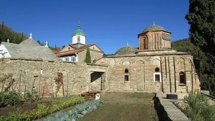 Коли весь світ спить або грішить - на Афоні моляться (весь) Коли весь світ спить або грішить - на Афоні моляться