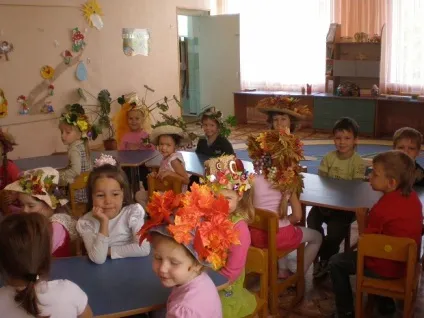 Конкурс капелюхів в дитячому саду - дитина в дитячому садку (конкурс) Конкурс капелюхів в дитячому саду - дитина в дитячому садку