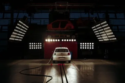 Краш-тести автомобілів, як їх проводять (ADAC баварському місті) Краш-тести автомобілів, як їх проводять