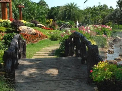 Гарні клумби і квітники парку royal flora ratchaphruek в Чиангмає, мої ідеї для дачі та саду (парку) Гарні клумби і квітники парку royal flora ratchaphruek в Чиангмає, мої ідеї для дачі та саду