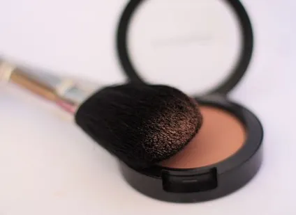 Mac рум'яна для скульптування особи powder blush тон harmony (рум'яна) Mac рум'яна для скульптування особи powder blush тон harmony