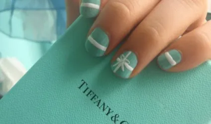 Манікюр в стилі Тіффані, створення дизайну нігтів від tiffany (стилі) Манікюр в стилі Тіффані, створення дизайну нігтів від tiffany