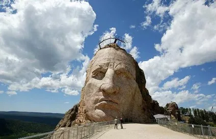 Меморіал шаленого коня (crazy horse memorial) в сша - туристичний портал - світ гарний! (Скажений кінь) Меморіал шаленого коня (crazy horse memorial) в сша - туристичний портал - світ гарний!