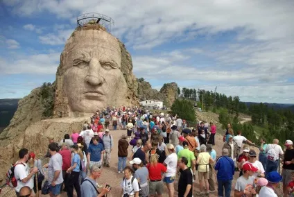 Меморіал шаленого коня (crazy horse memorial) в сша - туристичний портал - світ гарний! (Божевільний кінь) Меморіал шаленого коня (crazy horse memorial) в сша - туристичний портал - світ гарний!