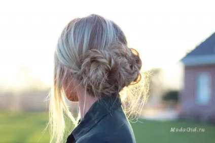 Модні зачіски складні коси і витіюваті плетіння з блогу «barefoot blonde» фото і відео уроки (плетіння) Модні зачіски складні коси і витіюваті плетіння з блогу «barefoot blonde» фото і відео уроки