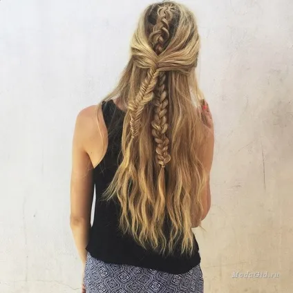 Модні зачіски складні коси і витіюваті плетіння з блогу «barefoot blonde» фото і відео уроки (плетіння) Модні зачіски складні коси і витіюваті плетіння з блогу «barefoot blonde» фото і відео уроки