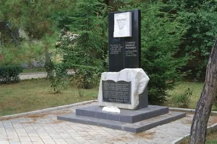 Микола Гумільов біографія