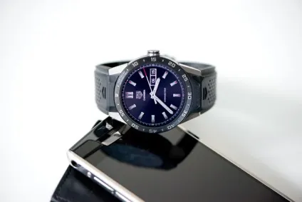 Огляд розумних годин tag heuer connected (connected) Огляд розумних годин tag heuer connected