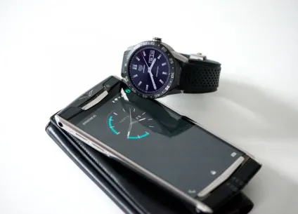 Огляд розумних годин tag heuer connected (розумних) Огляд розумних годин tag heuer connected